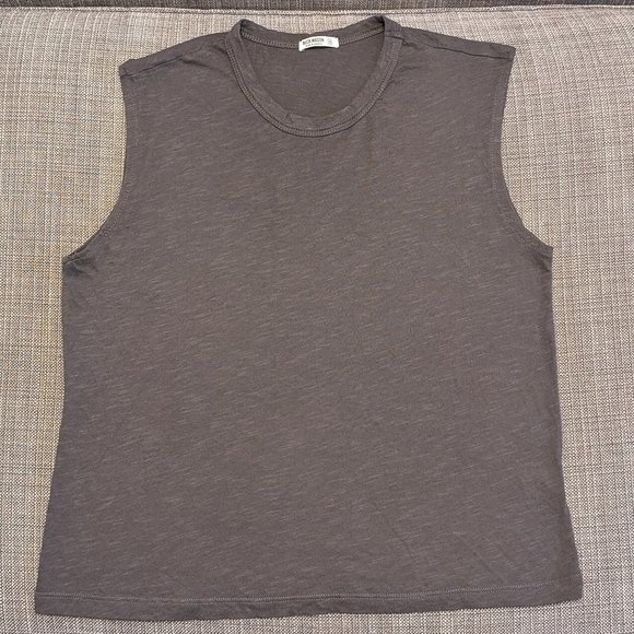 Slub Muscle Tank in Faded Black Venice Wash - Picture 4 of 7
